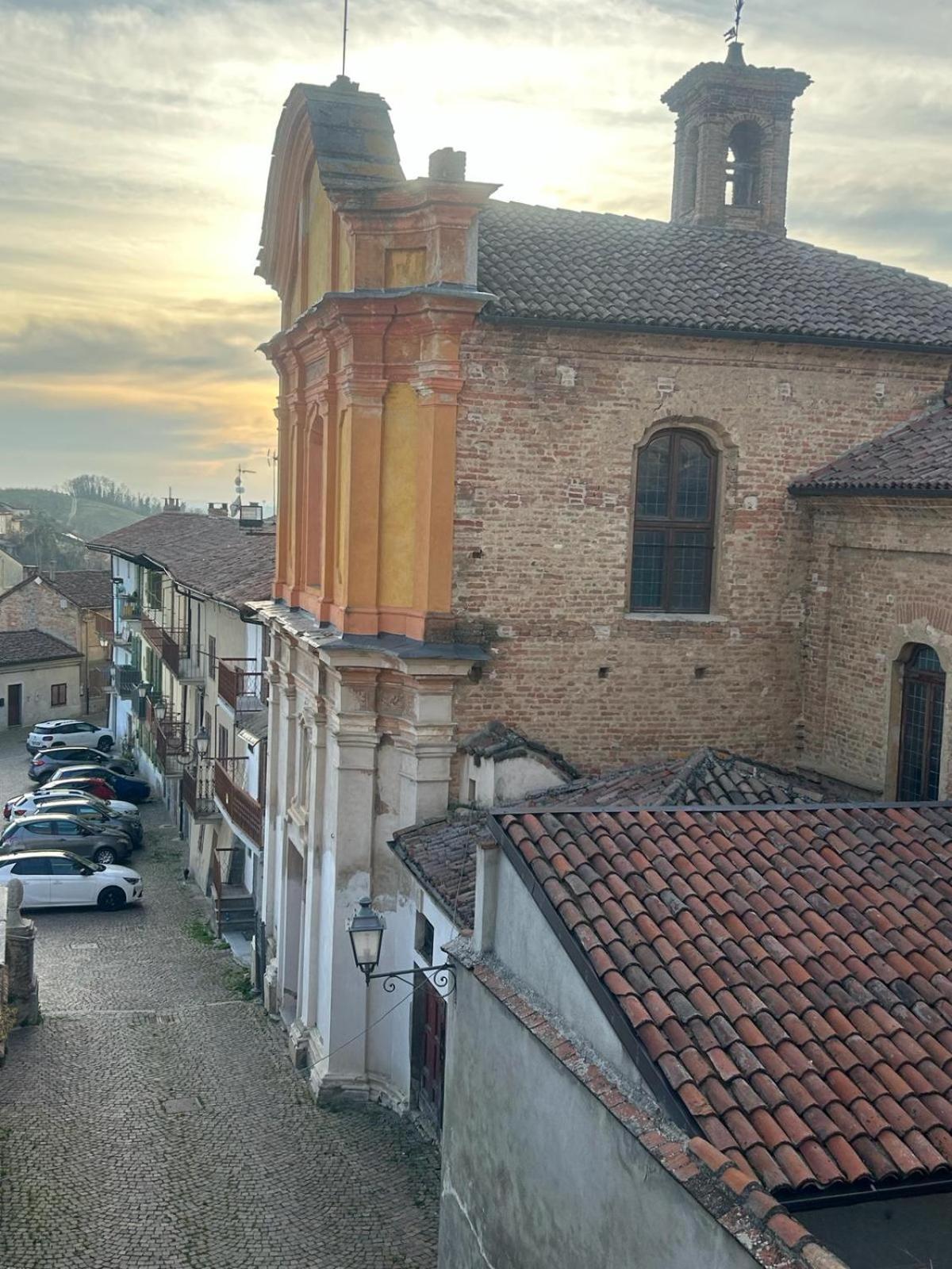 Hotel Al Vicolo Uno Montemagno  Exterior foto