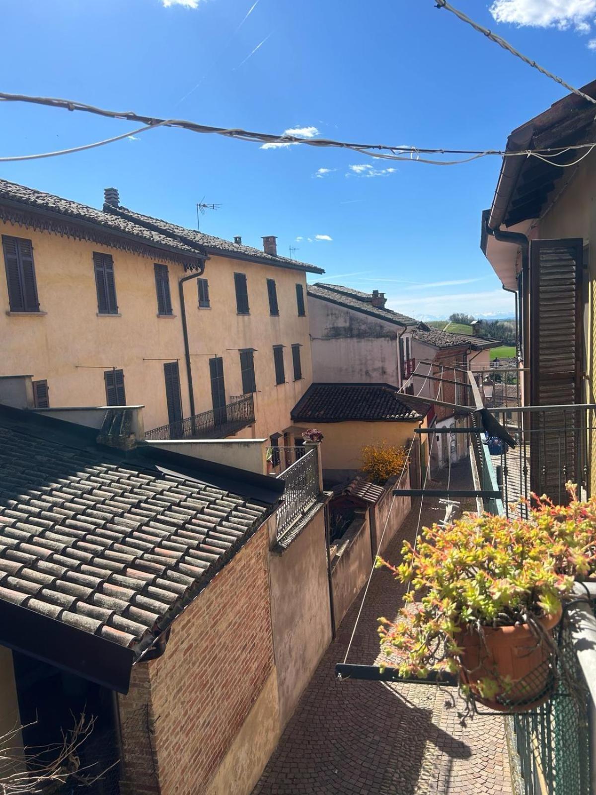 Hotel Al Vicolo Uno Montemagno  Exterior foto
